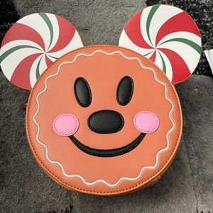 Gingerbread Mickey backstitch bruja